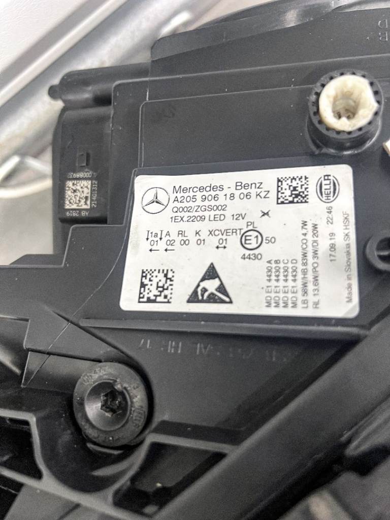 Genuine Pair Mercedes-Benz C CLASS W205 18 - 20 Multi Beam Headlights