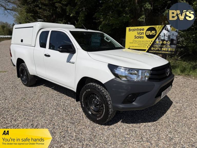 2018 Toyota Hilux 2.4 D-4D Active Pickup Extra Cab 4dr Diesel Manual 4WD Euro 6 (3.5t) (150 p Pic...