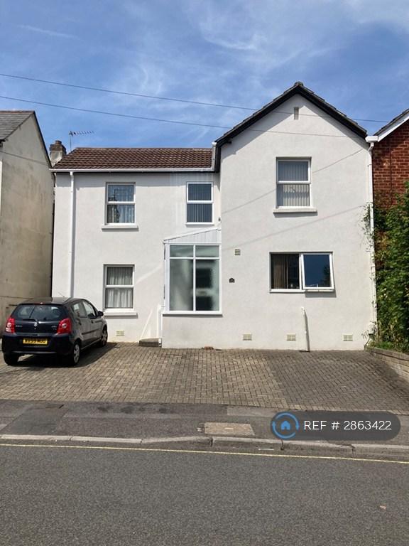 1 bedroom in Woking Road, Poole, BH14 (#2863422)