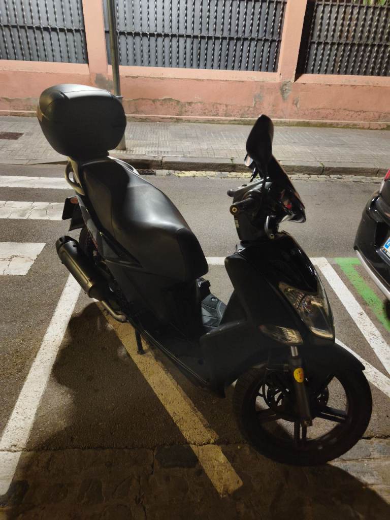 SCOOTER RENTAL BARCELONA AIRPORT 