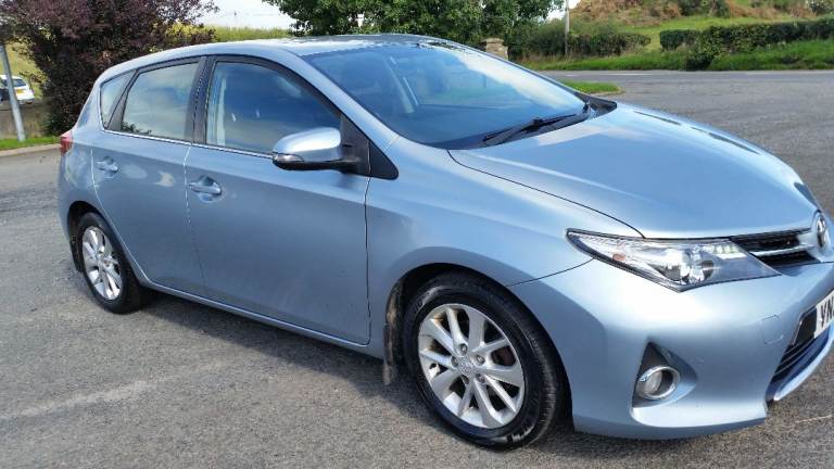 *!*£20 ROAD TAX*!* 2013 Toyota AURIS 1.4 DIESEL D4D 6 SPEED **MOT TO 5 AUG 2027** **FULL HISTORY**