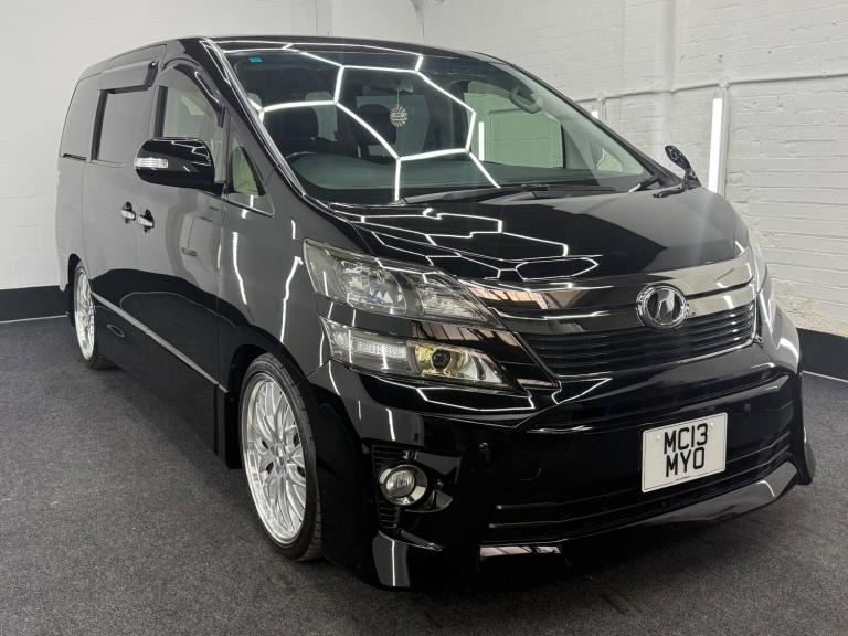 2013 Toyota Vellfire 2.4 Z GOLDEN EYES +  7 Seats MPV Petrol Automatic
