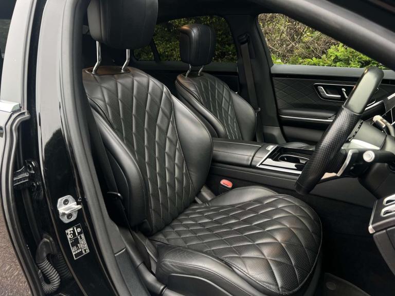 2022 Mercedes-Benz S Class 3.0 S580Le V6 28.6kWh AMG Line (Premium) Saloon 4dr Petrol Plug-in Hyb...