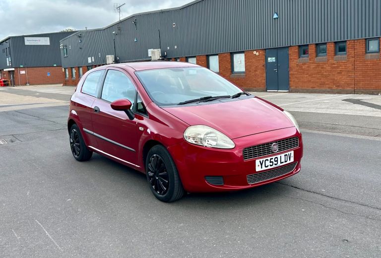 Fiat, GRANDE PUNTO, Hatchback, 2009, Manual, 1368 (cc), 3 doors