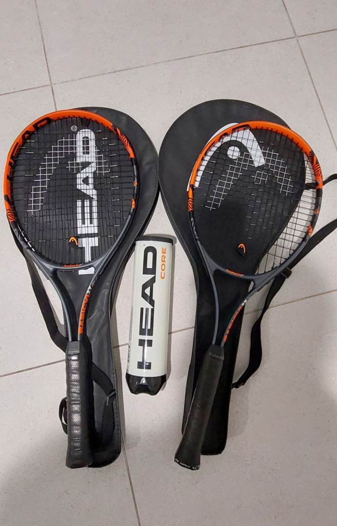 Tennis rackets set