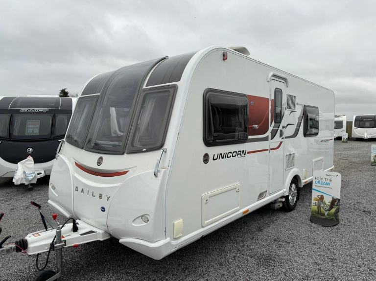 Bailey Unicorn Valencia 2017