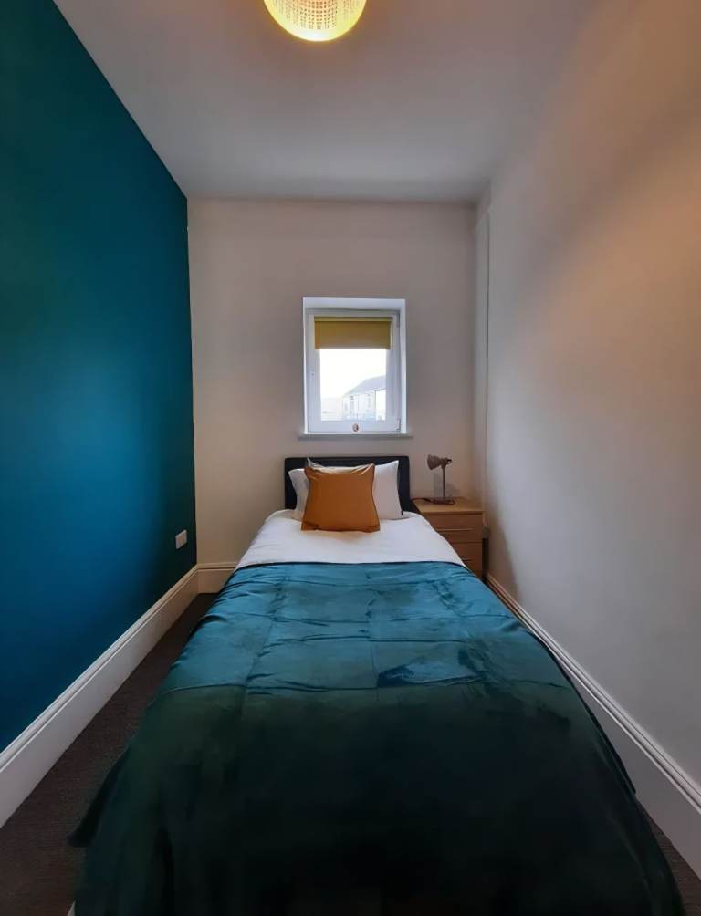 Single Room Available – Bills Included – SA5 (Room 2)