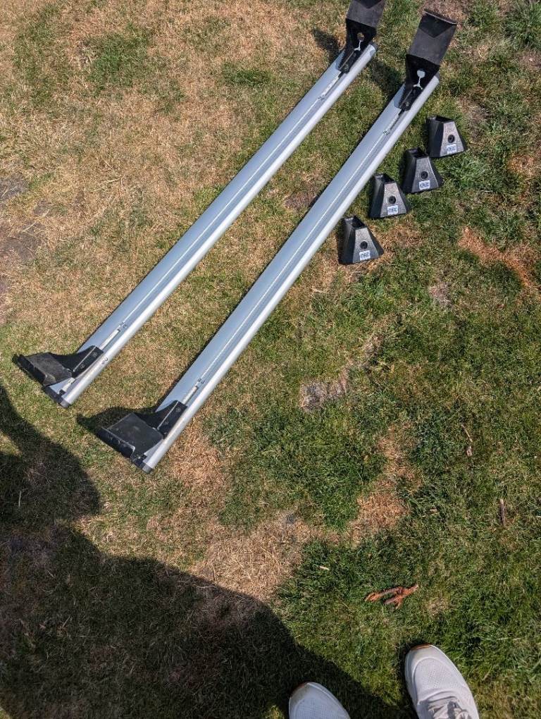 Roof bars to fit Jaguar iPace 