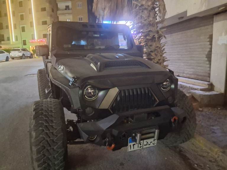 Lift wanted  fuel offered ...have  train next day but 