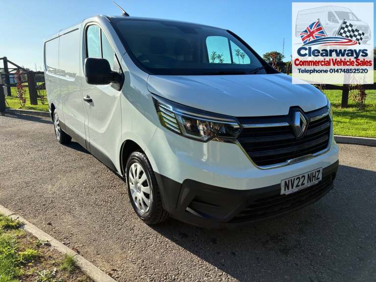 2022 Renault Trafic 2.0 dCi Blue LL30 Business Panel Van Manual LWB Euro 6