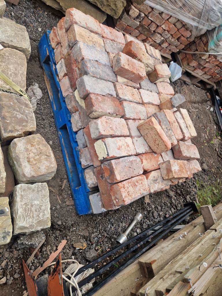 Reclaimed Bricks from £1 per Brick 