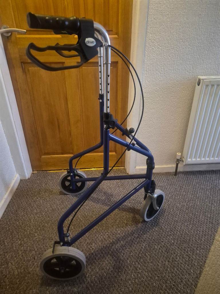 Tri stroller walker lightweight.