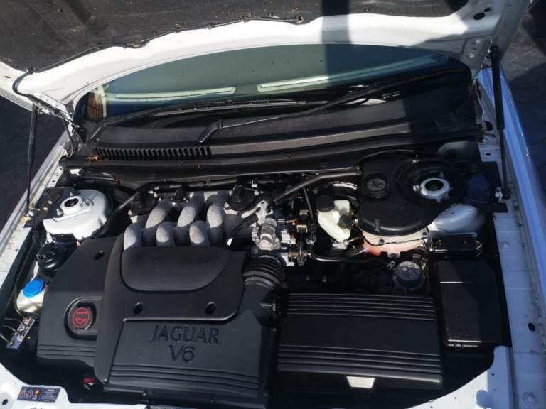 Jaguar, X-TYPE, Saloon, 2002, Manual, 2099 (cc), 4 doors