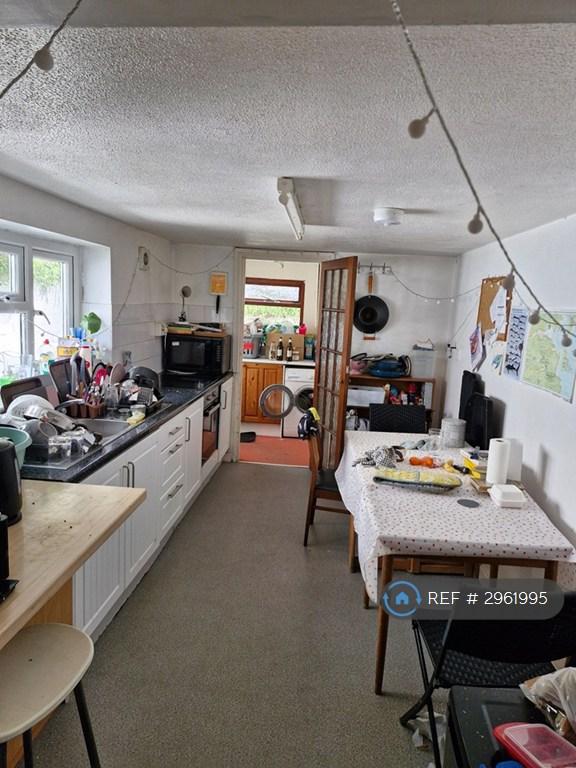 5 bedroom house in Wellington Terrace, Falmouth, TR11 (5 bed) (#2961995)