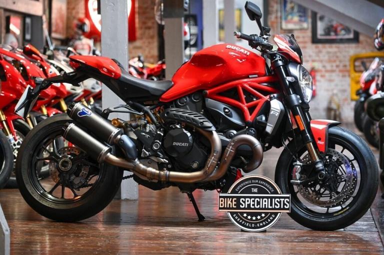 DUCATI Monster 1200 *Termignoni Exhaust - Only 935 Miles*