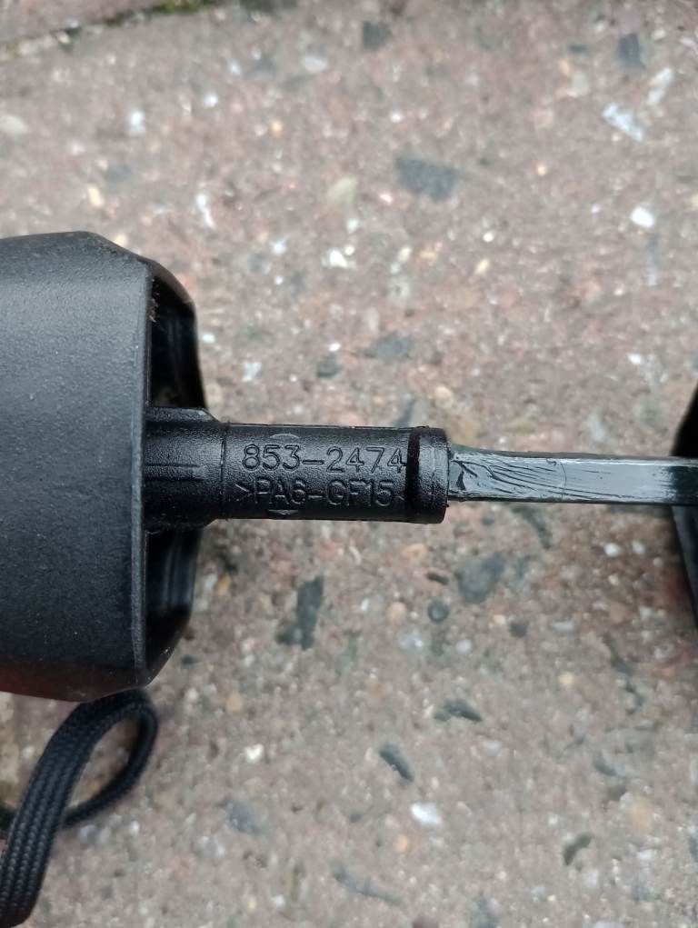 Roof Bars, Thule, 2 Keys, Model Unknown 