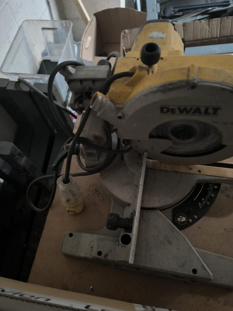 DeWalt Mitre Saw – Used Condition Fully Functional