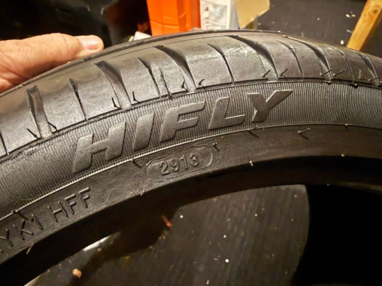 225/40/18 Part worn tyres