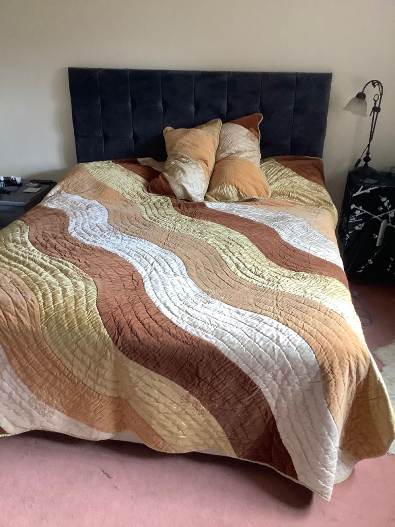 King size bed throw (and shams)