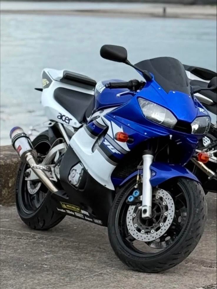 Yamaha R6 600cc 