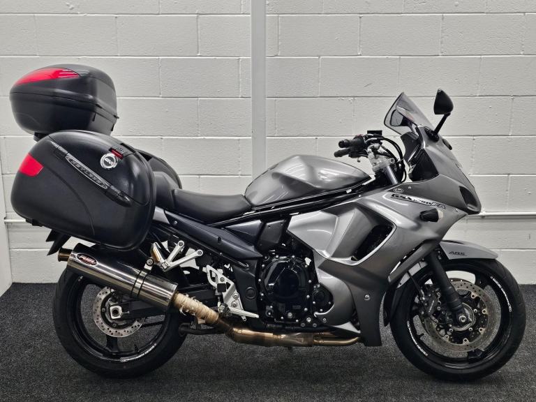 SUZUKI GSX1250FA ** FULL LUGGAGE - FUEL LUGGAGE - 12 MONTHS MOT **