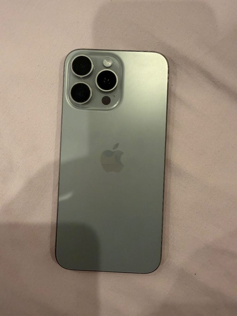 iPhone 15 Pro Max Natural Titanium 256GB With Box