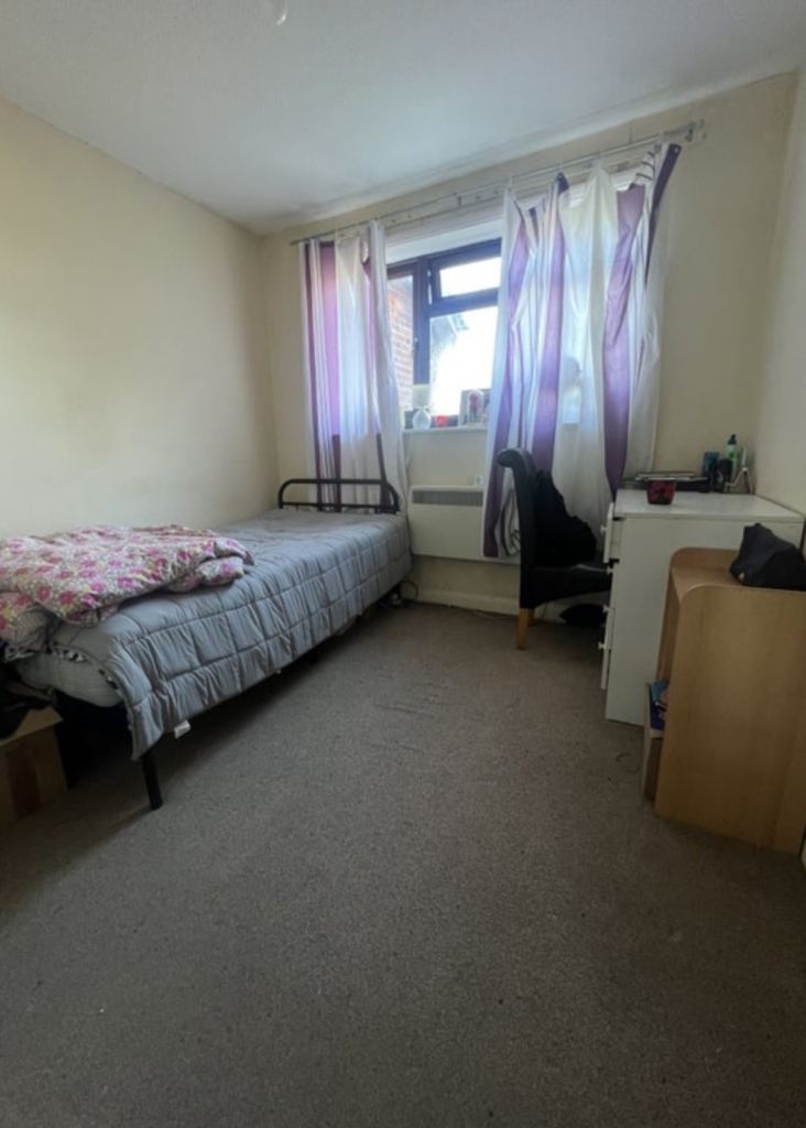Room for Single Student or Female Preferred