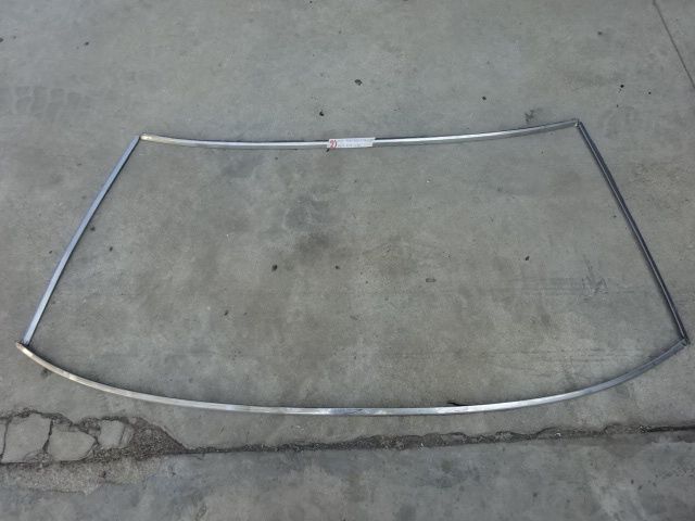 Windshield molding for Fiat 130 Coupe