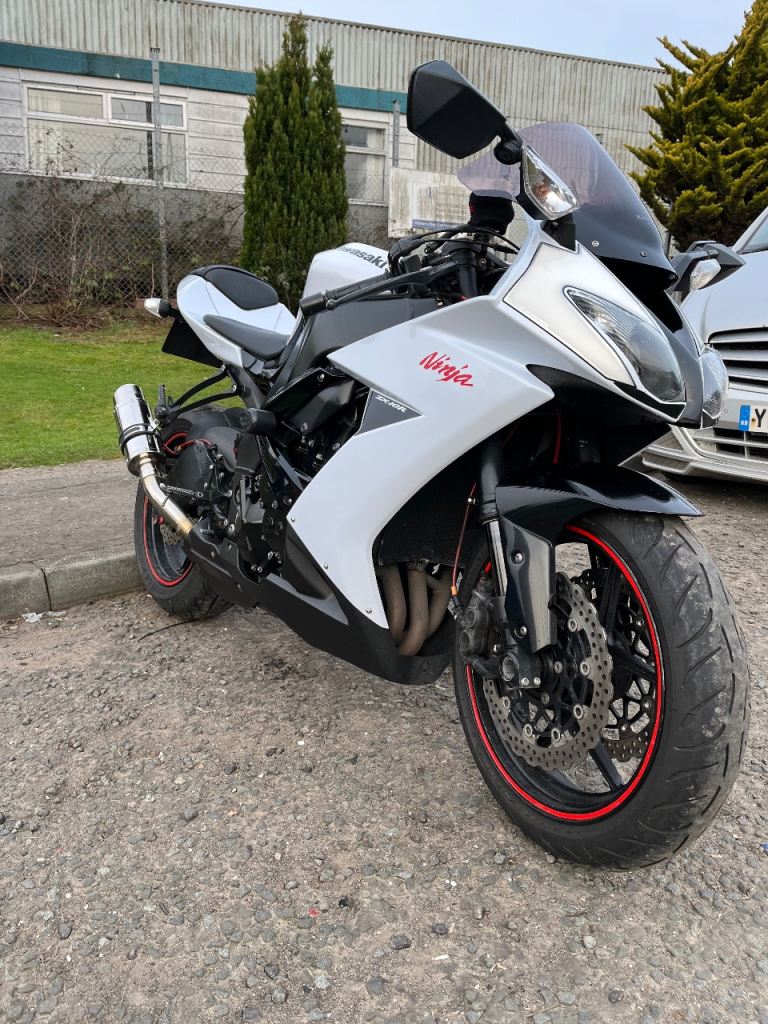 Kawasaki, Ninja ZX10R, 2009, 998 (cc)