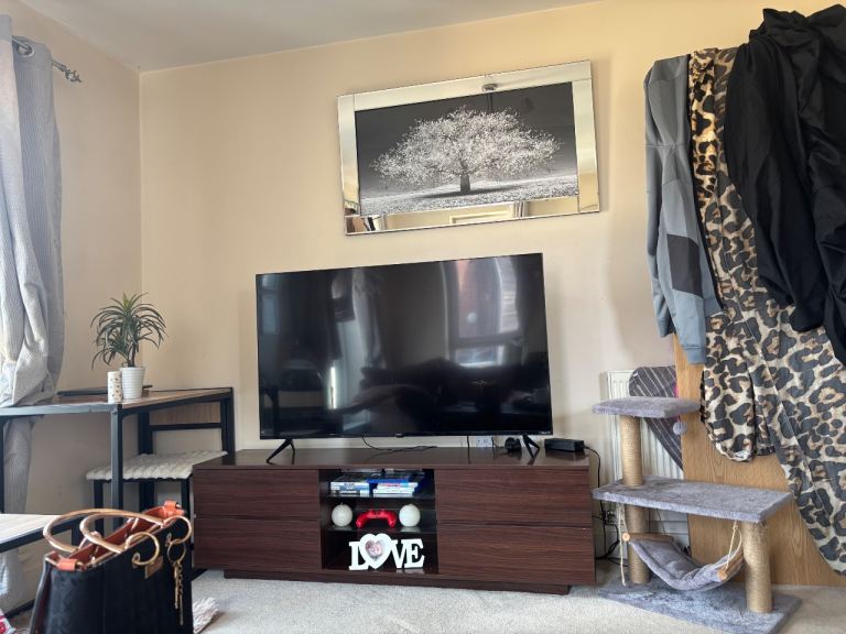 TV unit brown  – Good Condition