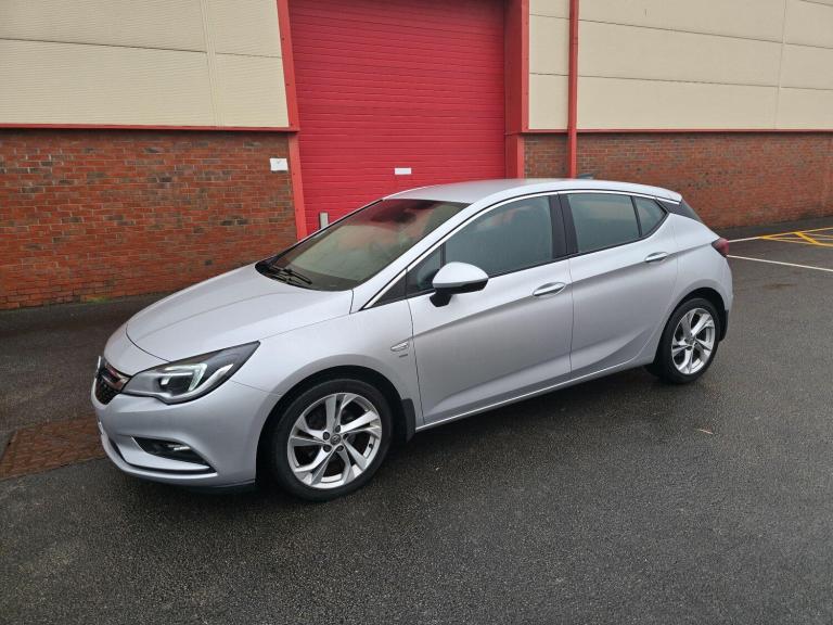 2016 Vauxhall Astra 1.4i Turbo SRi Nav Euro 6 5dr HATCHBACK Petrol Manual