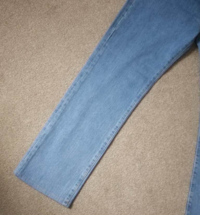 New Men's Levi's Levi Blue 501 Jeans Straight Leg W30" L28" - 2 Available