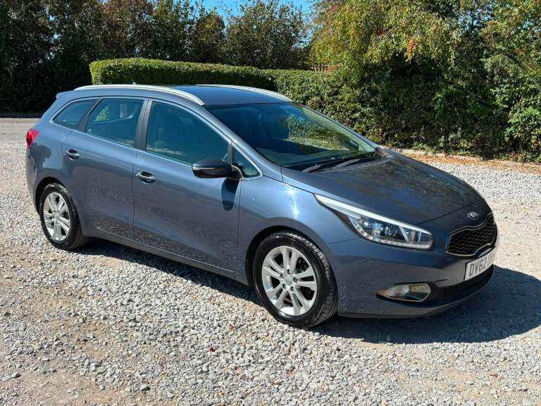 kia ceed 2 1.6 crdi estate 2013/62 plate with 126k and a february 2027 mot (£35 a year to tax)