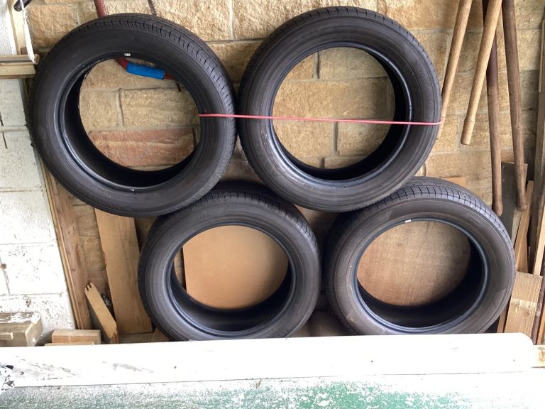 Yokohama  tyres 225/55 R18. 96H