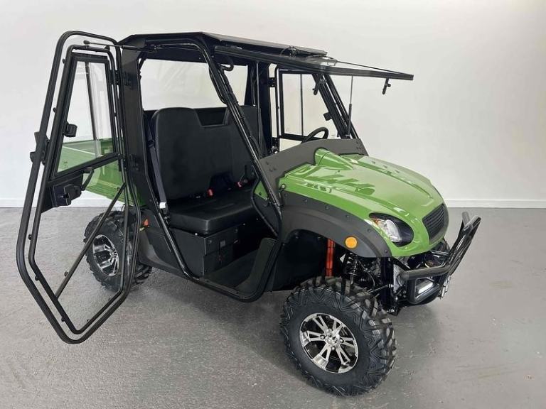 Electric Wheels Nipper Lite 4x4 UTV Gator