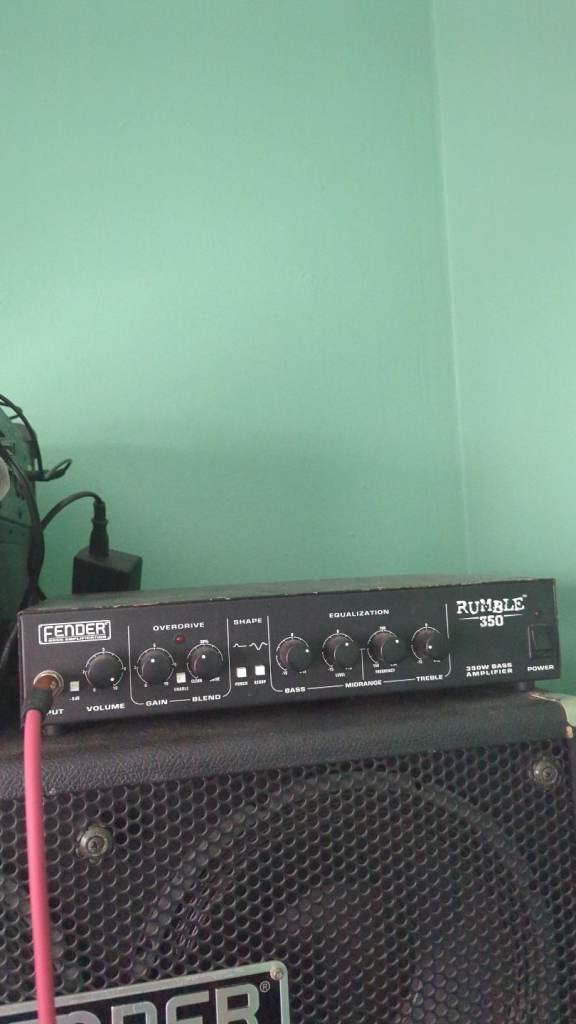 Fender Rumble 350w bass amp 