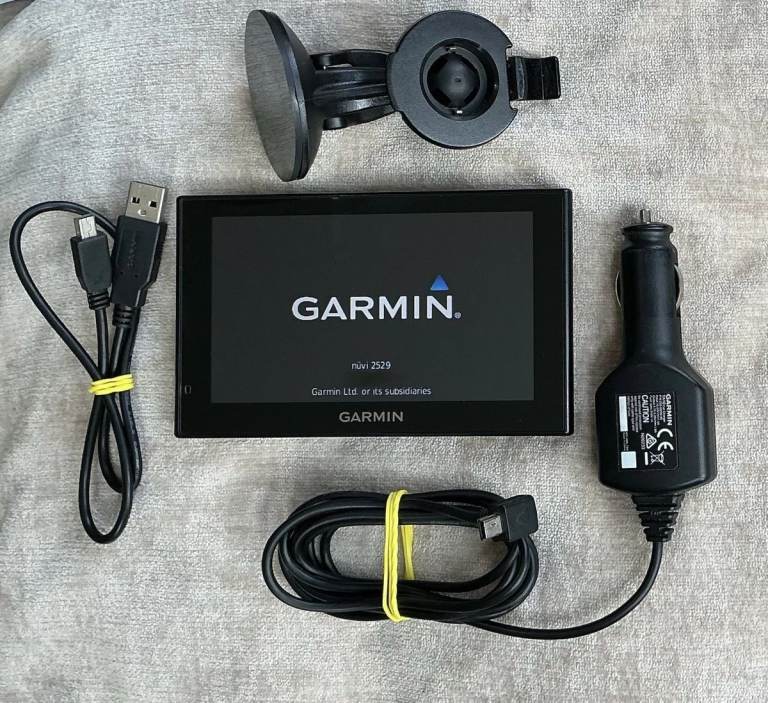 GARMIN NUVI 2529 5" DISPLAY SATNAV WITH LIFETIME ADVANCED UK & IRELAND MAPS INCLUDED GPS SAT NAV