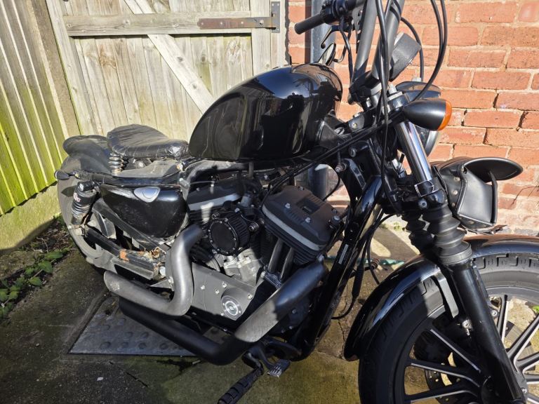 Harley Davidson Sportster 883 PROJECT