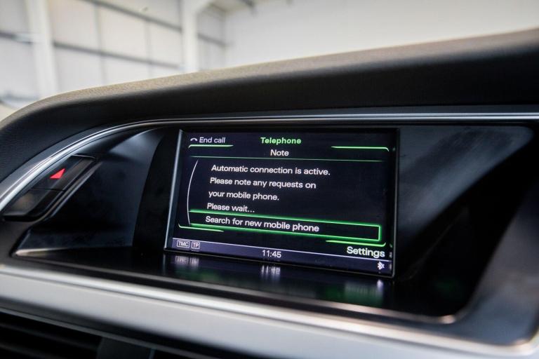 2015 Audi A4 2.0 TDI Ultra 163 SE Technik 5dr ESTATE DIESEL Manual