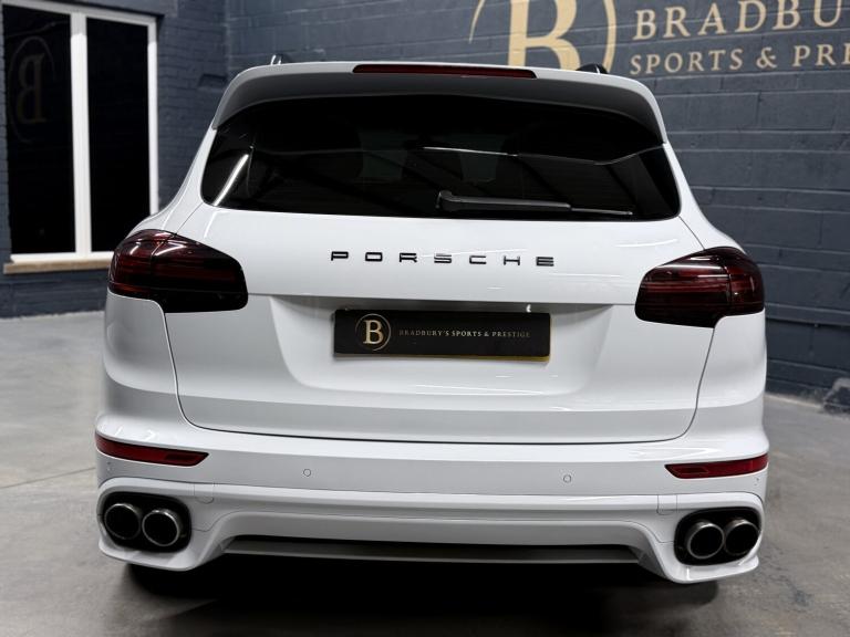 PORSCHE CAYENNE 3.0 V6 E-Hybrid S Platinum Edition 2017