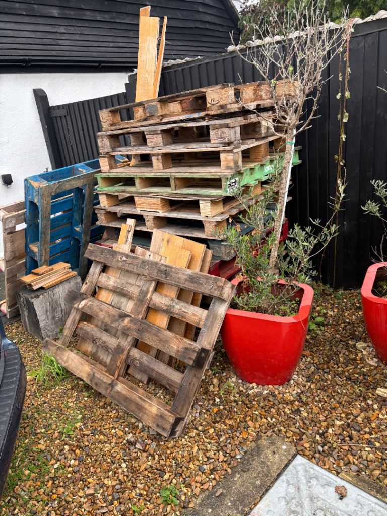 Free Wooden Pallets for collection only