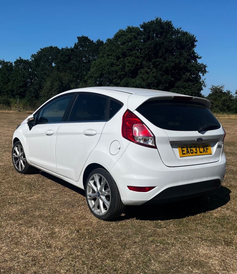 Ford, FIESTA, Hatchback, 2013, Manual, 998 (cc), 5 doors