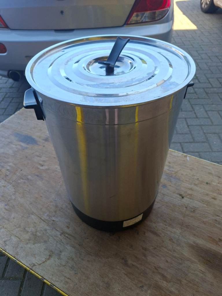 Adexa Direct VIC-WBP70 Water Boiler 2800W