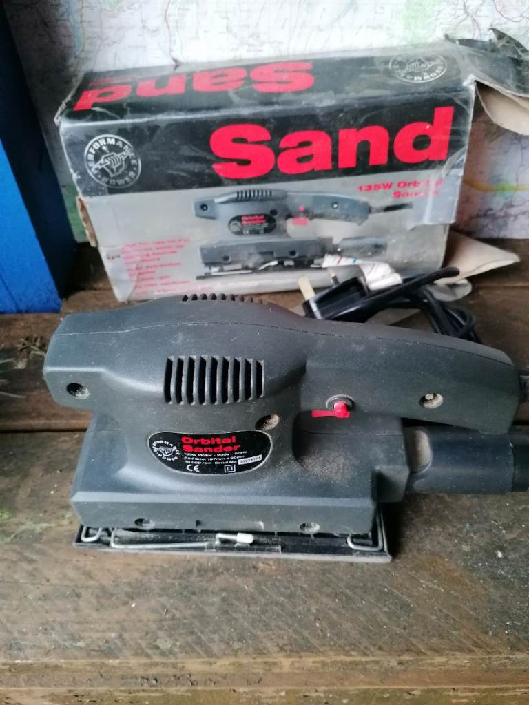 Performance Power 135w Orbital Sander 