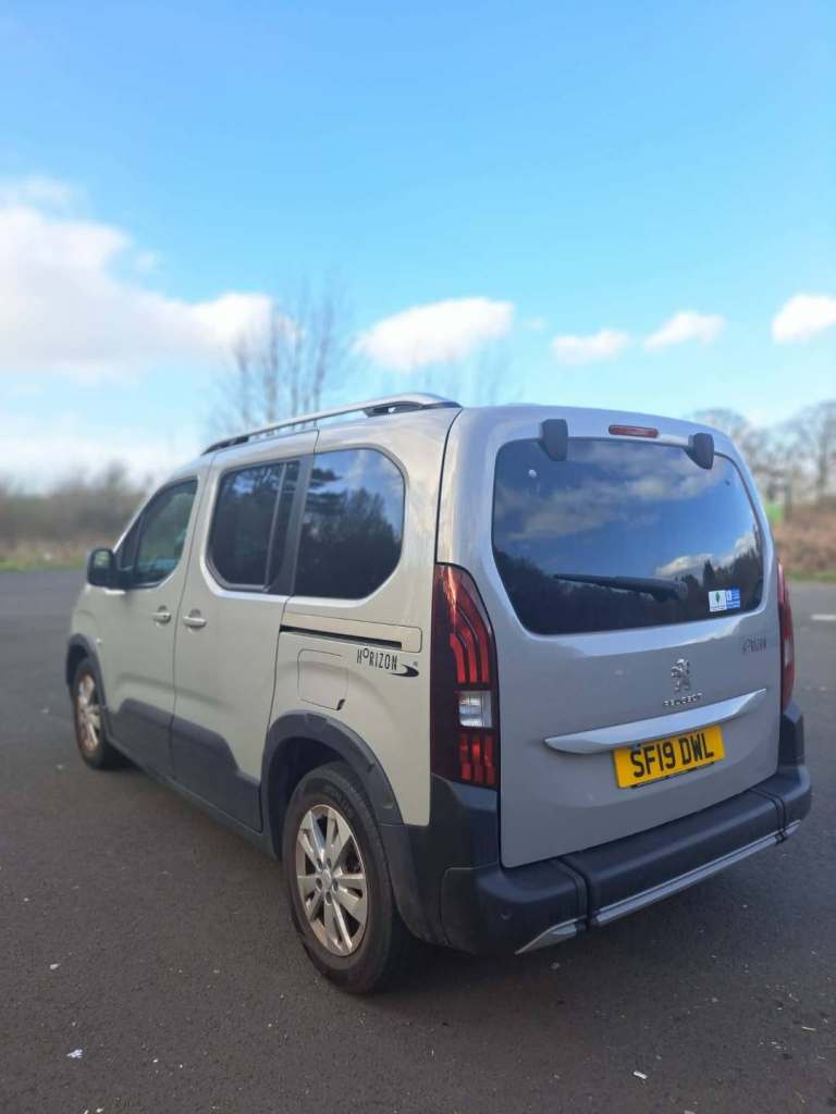 Peugeot, RIFTER, MPV, 2019, Manual, 1499 (cc), 5 doors