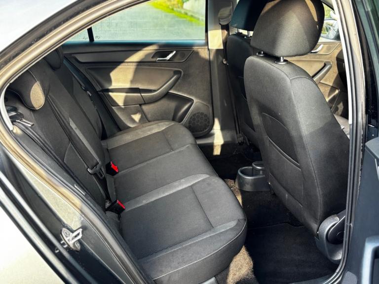 2014 Skoda Rapid 1.6 TDI CR 90 SE 5dr DSG HATCHBACK Diesel Automatic