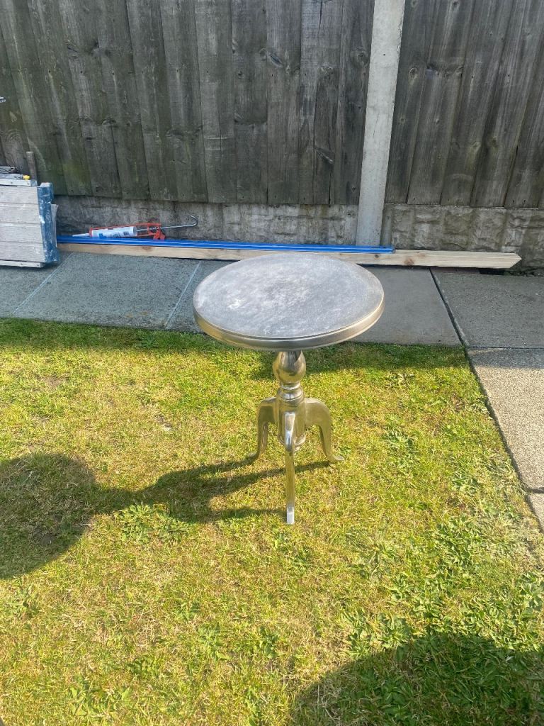 Silver Metal Round Coffee Table – Good Condition