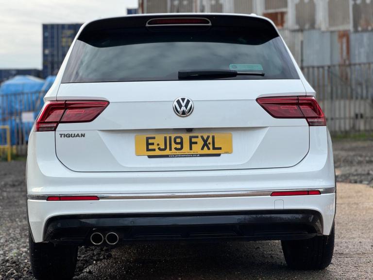 2019 Volkswagen Tiguan 1.5 TSI EVO R-Line DSG Euro 6 (s/s) 5dr ESTATE Petrol Automatic