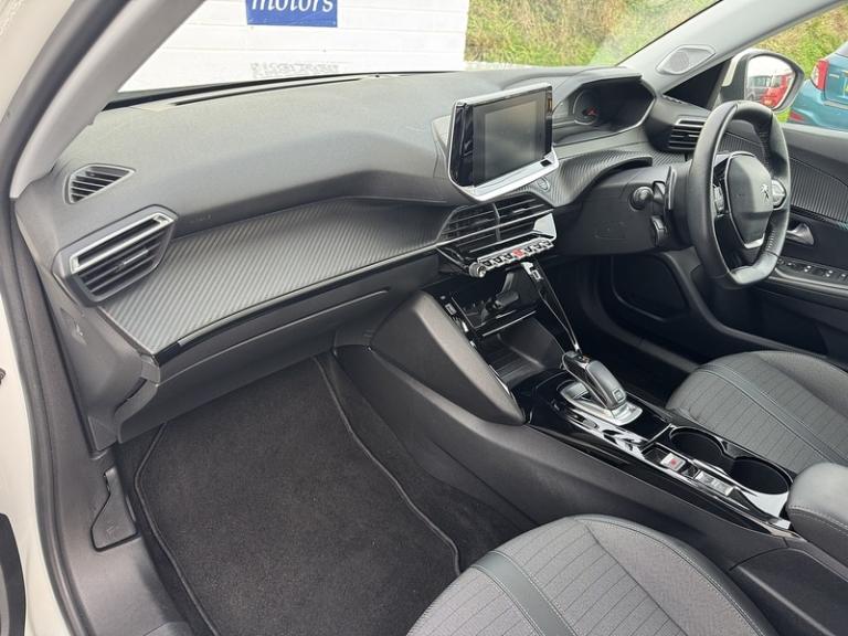 2021 Peugeot 2008 1.2 PureTech 130 Allure 5dr EAT8 HATCHBACK PETROL Automatic