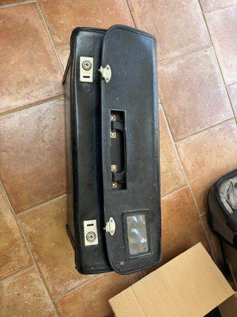 "Pilot" Case